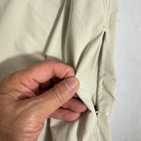 Polo Ralph Lauren RLX Men’s 36 Shorts Beige Golf Concept MSRP $125 - Picture 4 of 15